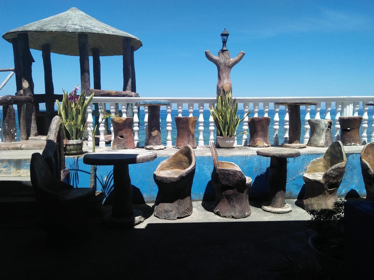 Mwr Pension House By Cocotel (Adults Only) Oslob Exterior photo